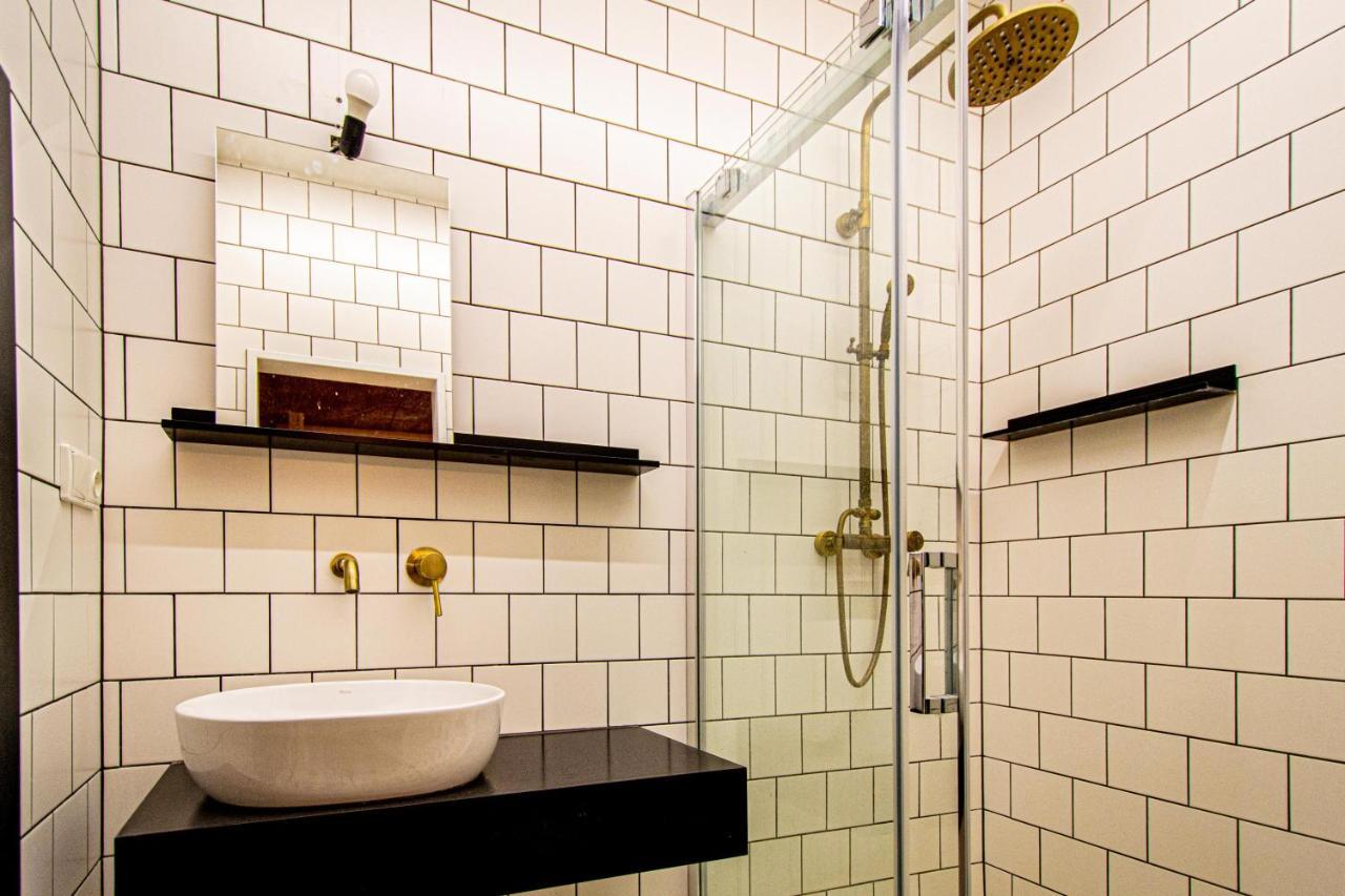 4 Bedrooms 130M2 Apartment At The Main City Square Praag Buitenkant foto