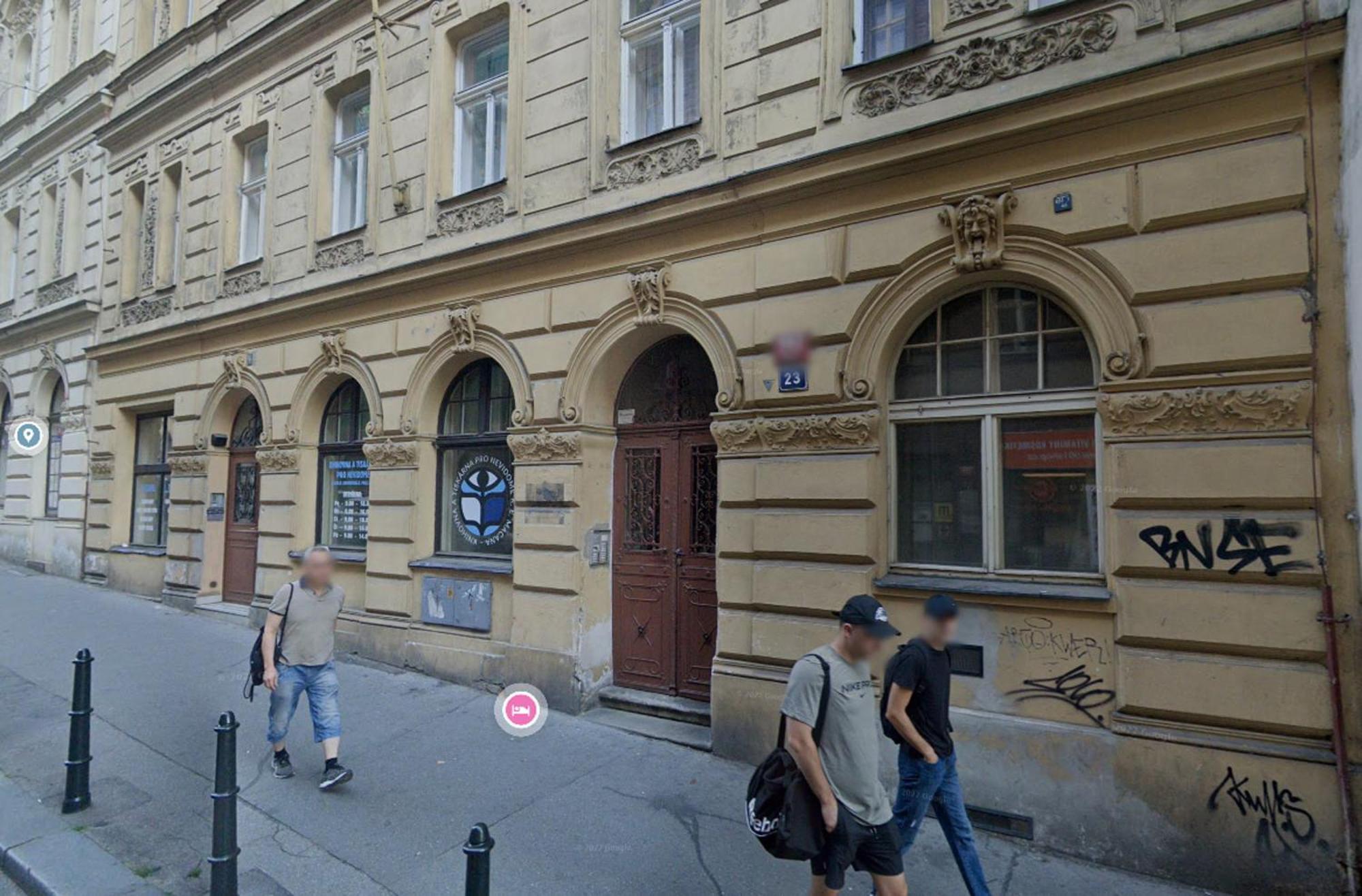 4 Bedrooms 130M2 Apartment At The Main City Square Praag Buitenkant foto